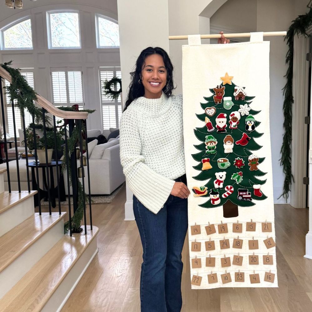 DIY Hand Sewn Heirloom Wool Felt Advent&nbsp;Calendar